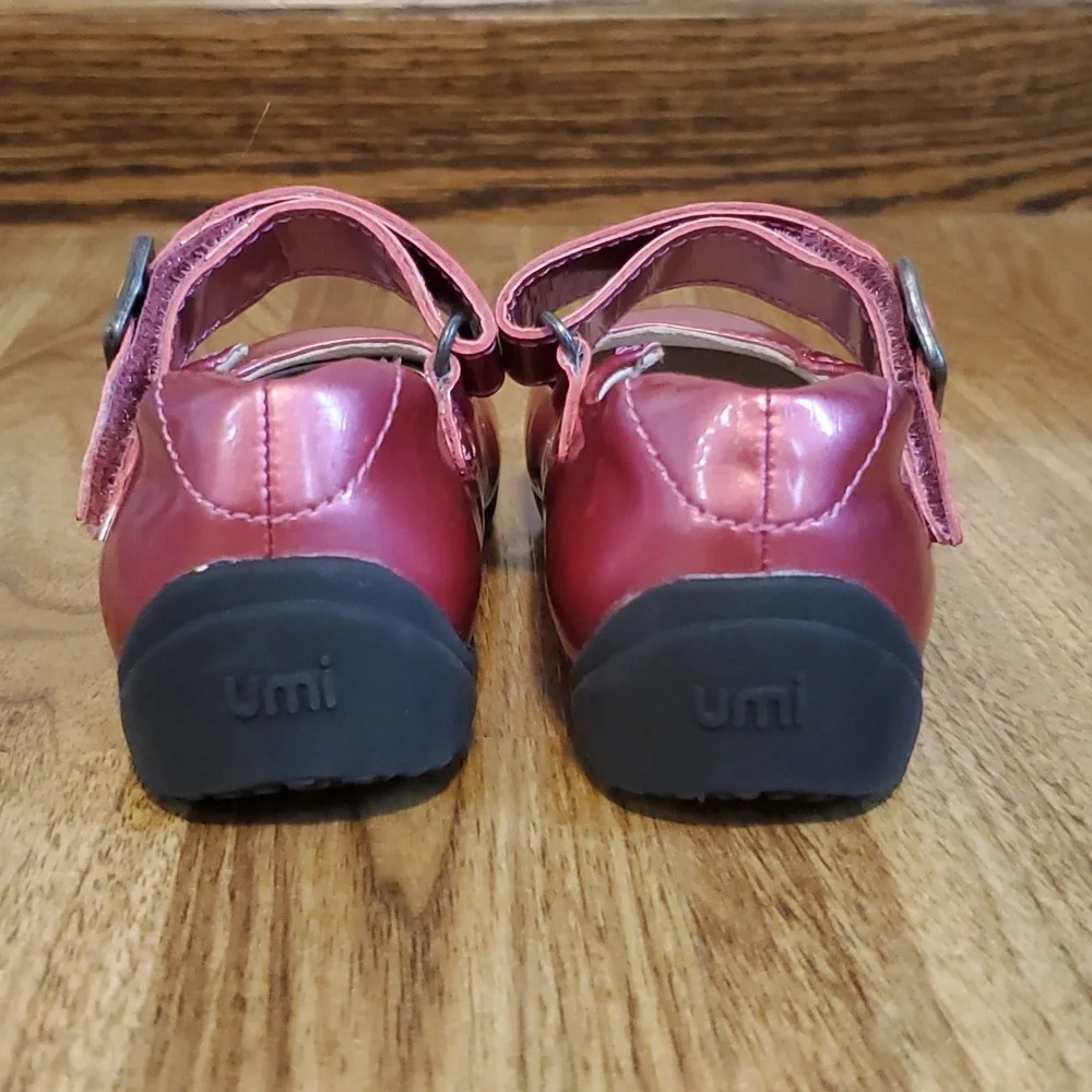 Umi Cassie Sorbet Baby Girl Walker Patent Leather Mary Jane Size 6.5 Pink